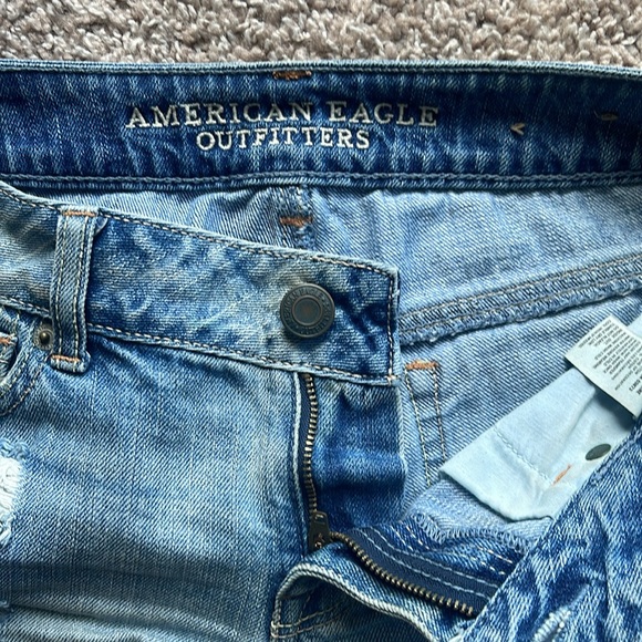 American Eagle Jean Shorts - Picture 2 of 4